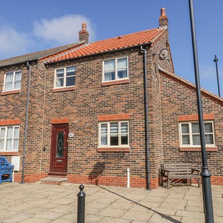 Abrahams Cottage Whitby Exteriör bild